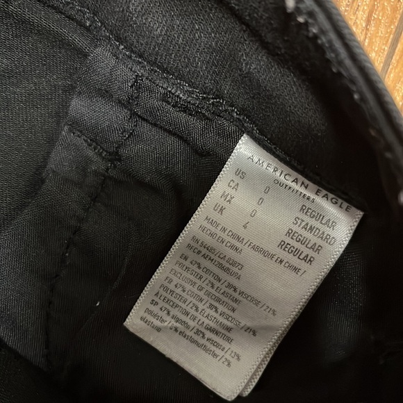 American Eagle Outfitters black super high rise jeggings - Picture 4 of 6